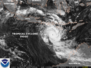 Click here a satellite image of Tropical Cyclone Inigo on April 3, 2003