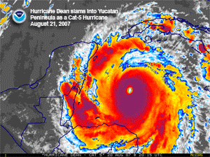 Satellite animation of Hurricane Dean on August 20-21, 2007