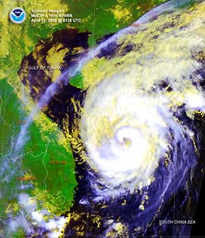 Satellite image of Typhoon Neoguri on 17 April 2008