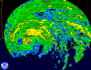 Radar animation of Hurricane Dennis making landfall on July 10, 2005 
